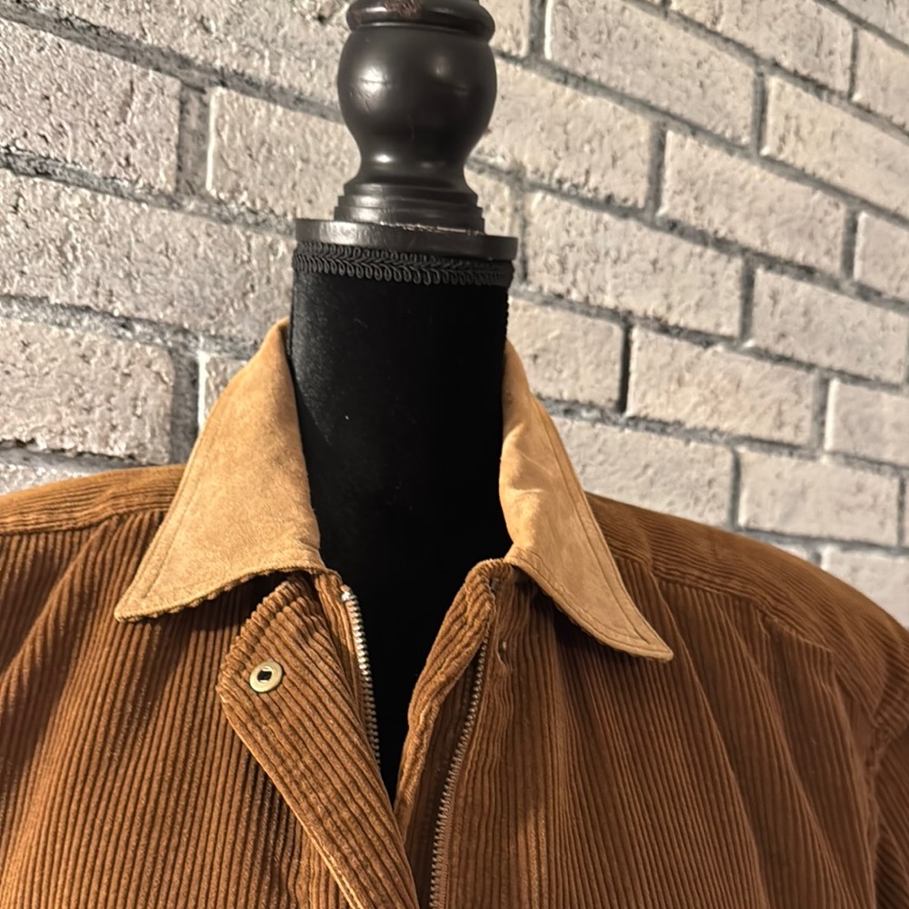 Vintage LizSport Brown Bomber Jacket with Corduroy Texture - Picture 5 of 10